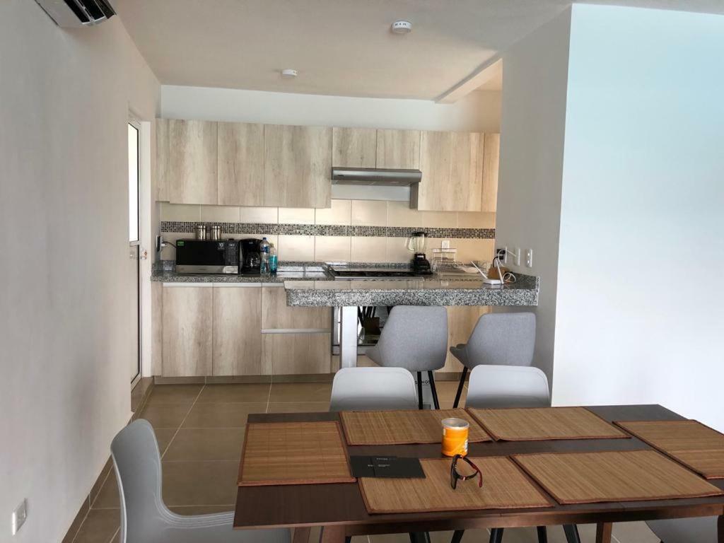 Departamento De Lujo 3 Recamaras En Exclente Ubicacion Apartment Cancun Exterior photo